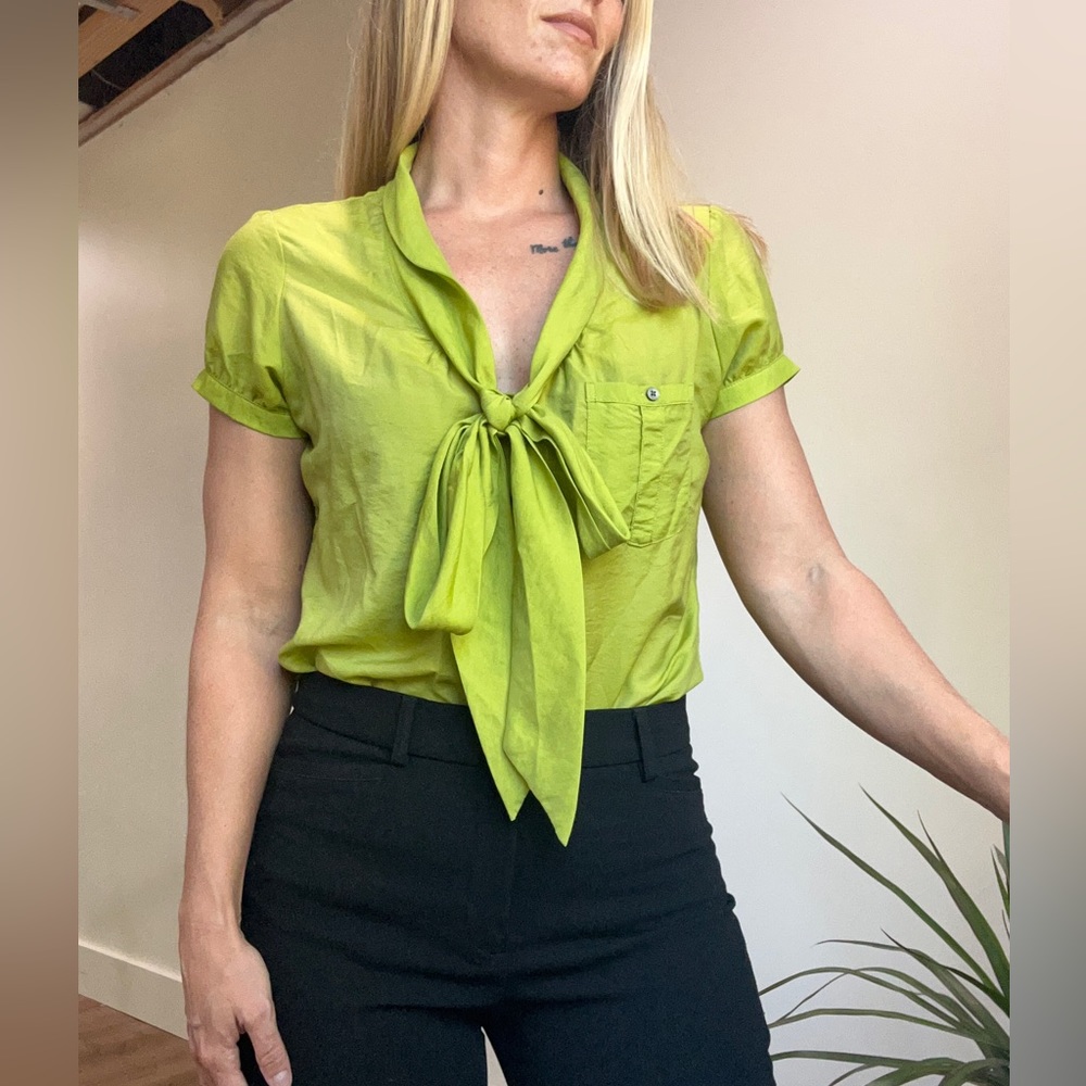Banana Republic Chartreuse Button down - Size Petite Small